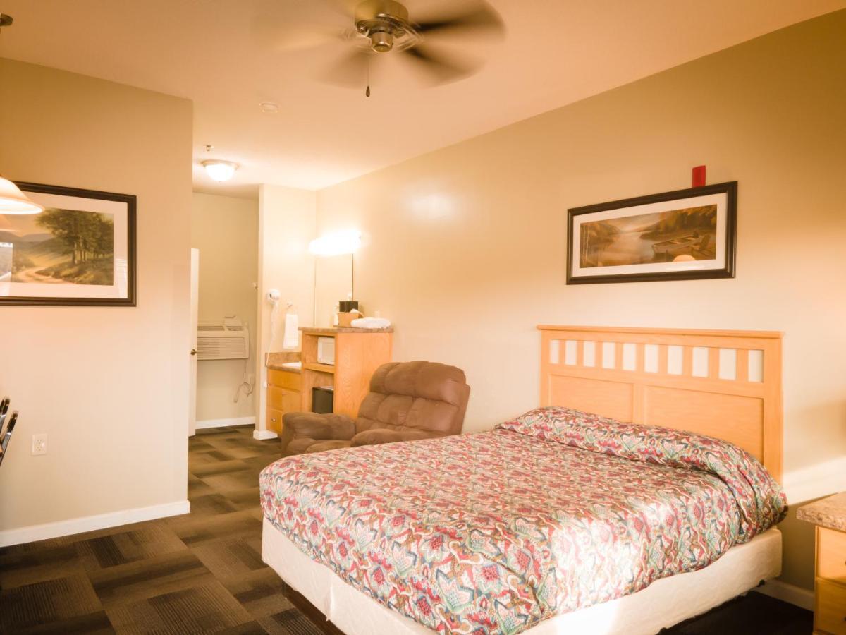 Weiss Lake Lodge Centre Екстер'єр фото