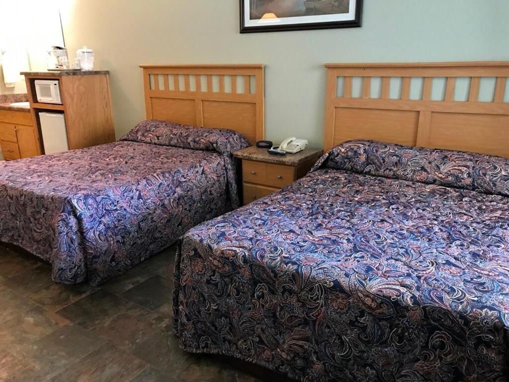 Weiss Lake Lodge Centre Екстер'єр фото