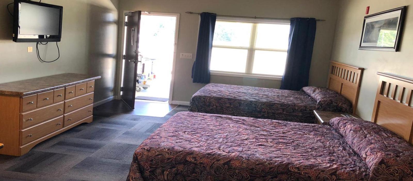 Weiss Lake Lodge Centre Екстер'єр фото